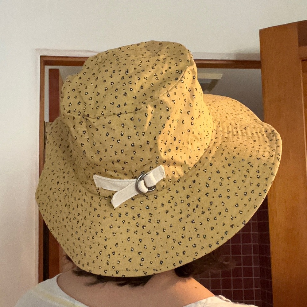 Madewell linen / cotton packable sun hat